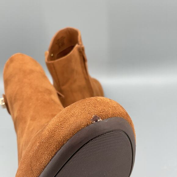 NEW Alfani Women’s PAAM Faux Leather Sleek Booties Brown Size 8.5M - Picture 7 of 11